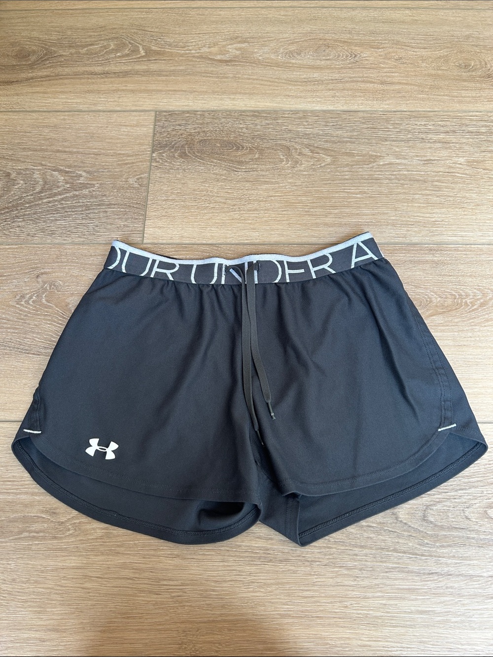 Under Armour Women’s Grey Performance Shorts
